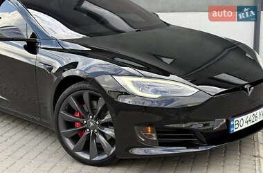 Лифтбек Tesla Model S 2019 в 