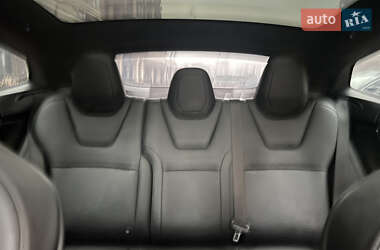 Лифтбек Tesla Model S 2020 в 