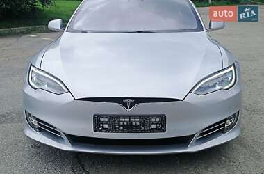 Ліфтбек Tesla Model S 2018 в 
