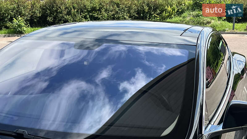 Лифтбек Tesla Model S 2014 в Дрогобыче
