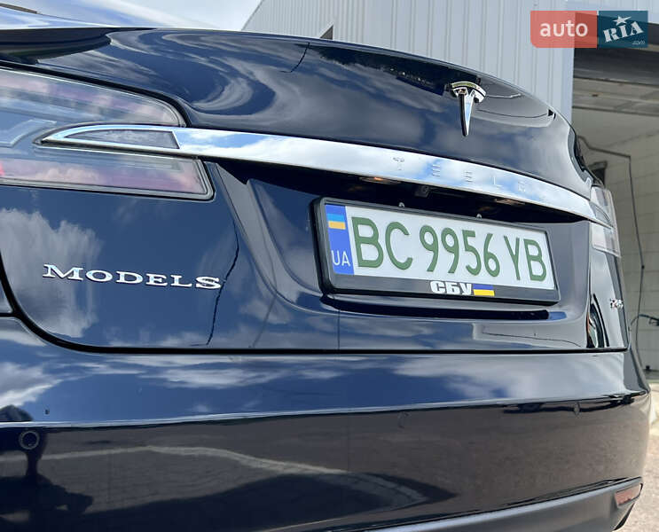 Лифтбек Tesla Model S 2014 в Дрогобыче