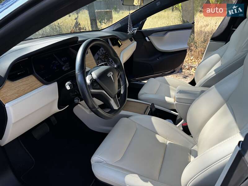 Лифтбек Tesla Model S 2020 в Белгороде-Днестровском