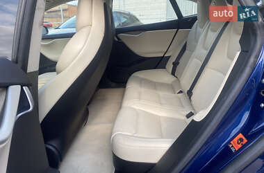 Лифтбек Tesla Model S 2018 в 