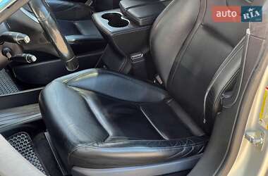 Лифтбек Tesla Model S 2015 в 
