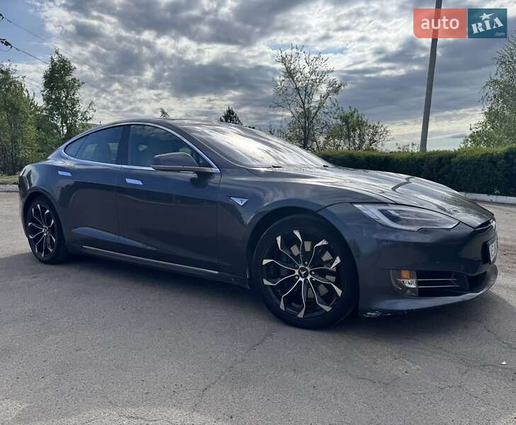 Ліфтбек Tesla Model S 2016 в Кам'янському фото 3 Ліфтбек Tesla Model S 2016 в Кам'янському