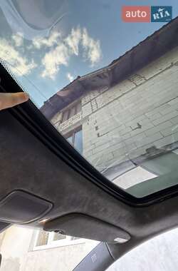 Лифтбек Tesla Model S 2014 в 
