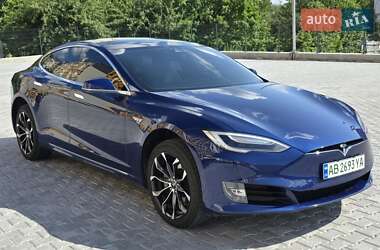 Tesla Model S 2016
