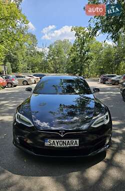 Tesla Model S 2017