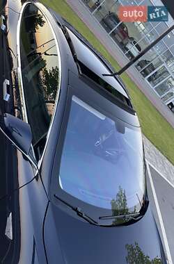 Лифтбек Tesla Model S 2013 в 
