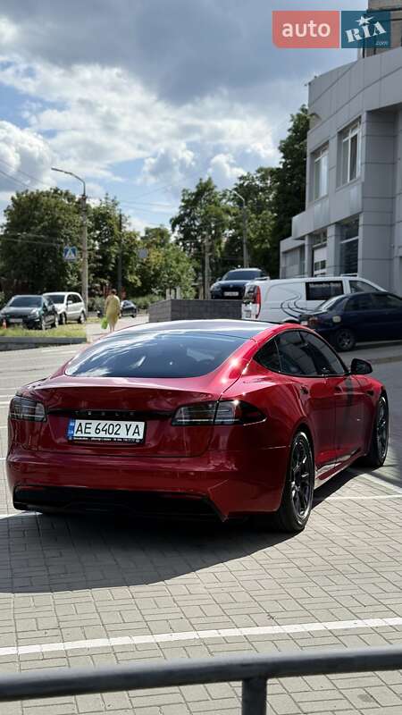 Лифтбек Tesla Model S 2023 в Днепре