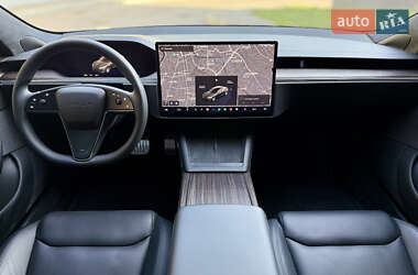 Лифтбек Tesla Model S 2021 в 