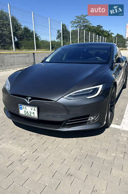 Tesla Model S 2017