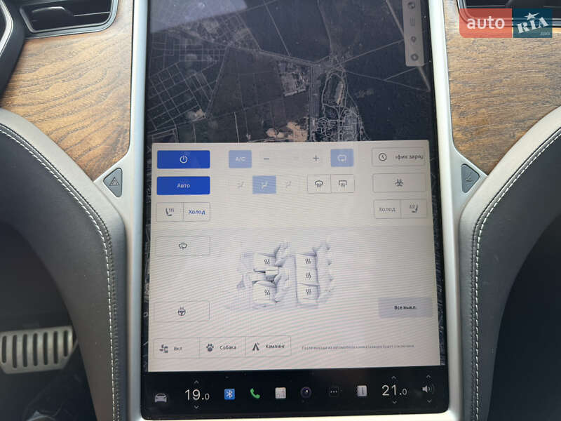 Лифтбек Tesla Model S 2018 в Киеве