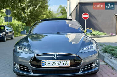 Лифтбек Tesla Model S 2013 в 