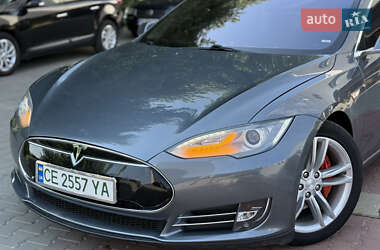 Лифтбек Tesla Model S 2013 в 
