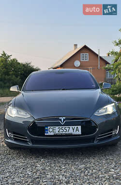 Лифтбек Tesla Model S 2013 в 