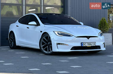 Tesla Model S 2021