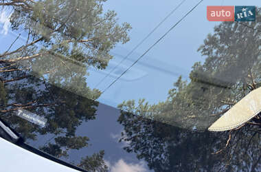 Лифтбек Tesla Model S 2014 в 