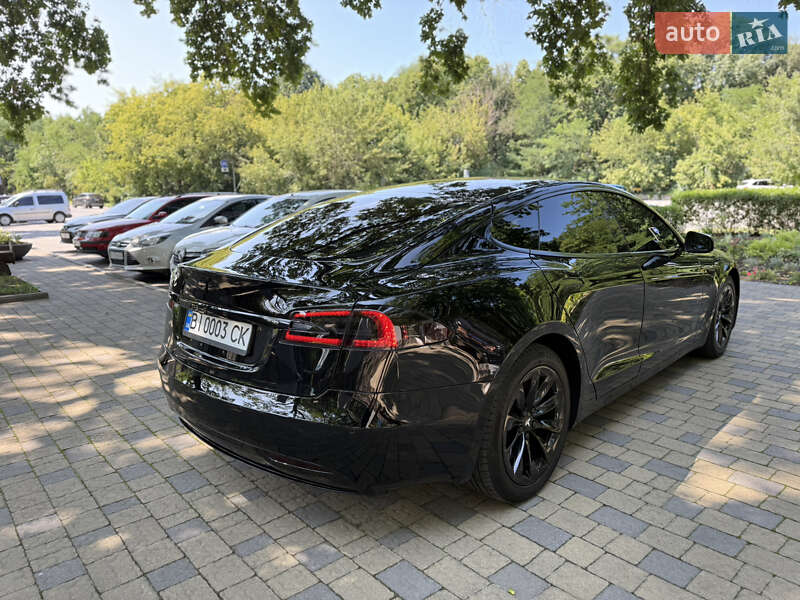 Лифтбек Tesla Model S 2020 в Полтаве