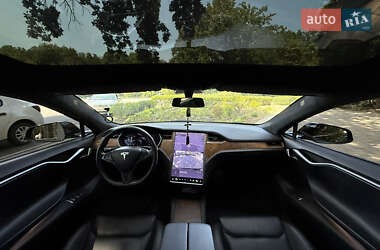 Лифтбек Tesla Model S 2020 в 