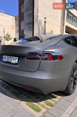 Лифтбек Tesla Model S 2018 в 