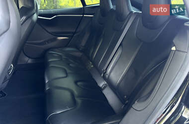 Лифтбек Tesla Model S 2016 в 