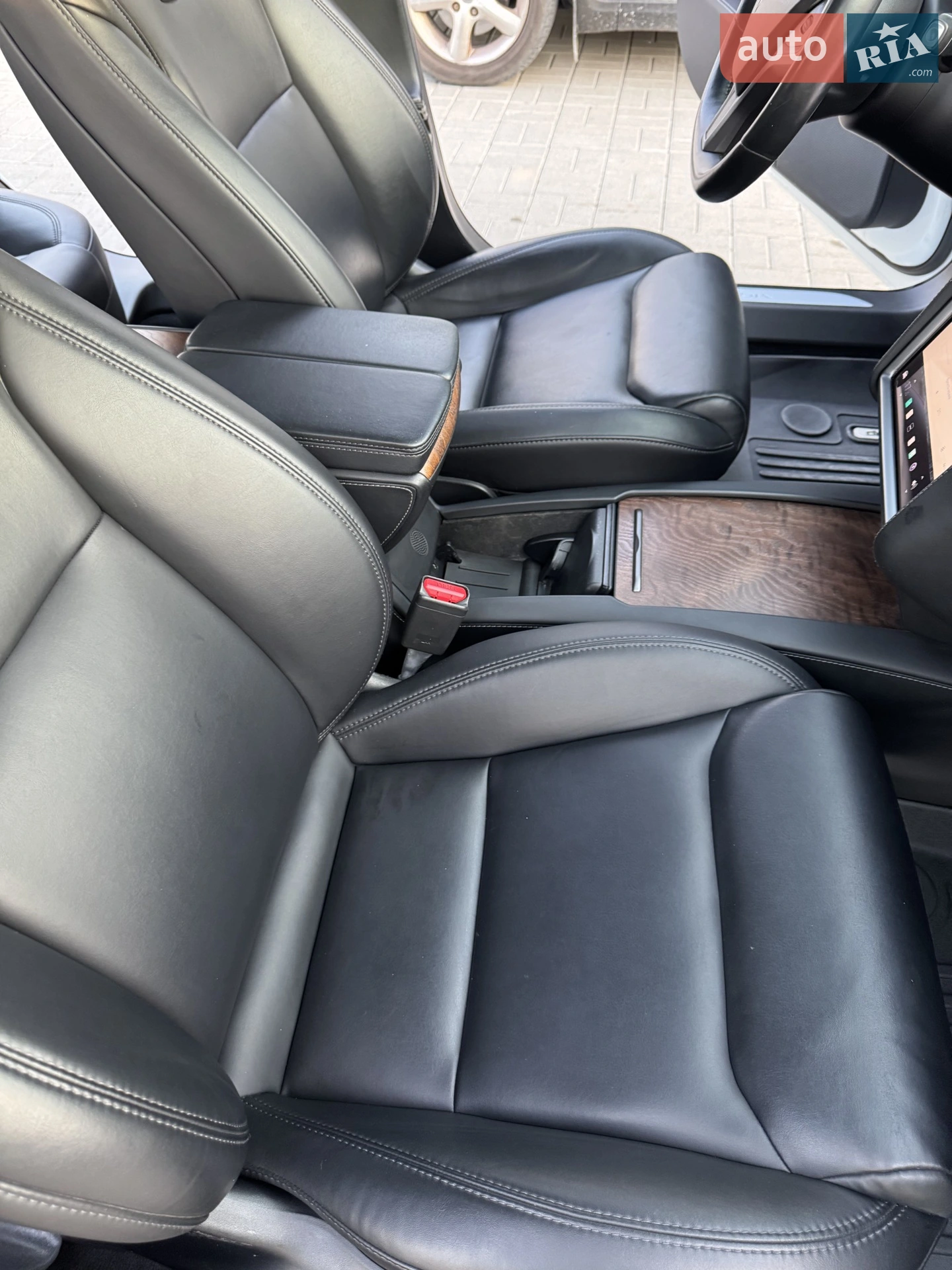2020 Tesla Model S - мініатюра 23