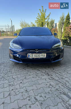 Лифтбек Tesla Model S 2016 в 
