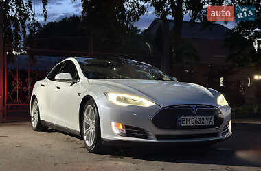 Tesla Model S 2012