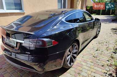 Tesla Model S 2012