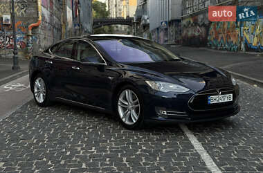 Лифтбек Tesla Model S 2013 в Одессе