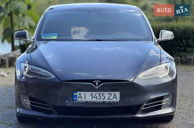 Лифтбек Tesla Model S 2017 в 