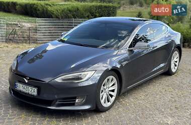 Tesla Model S 2017