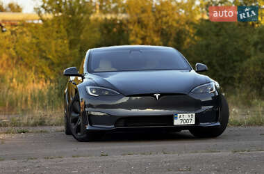 Лифтбек Tesla Model S 2022 в 