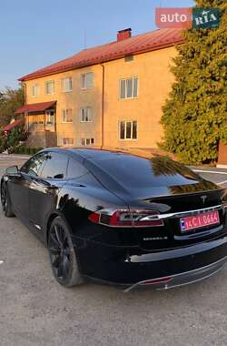 Лифтбек Tesla Model S 2013 в 