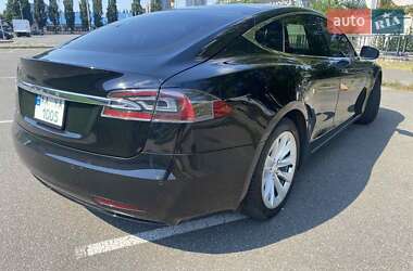 Лифтбек Tesla Model S 2016 в 