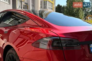 Лифтбек Tesla Model S 2020 в 