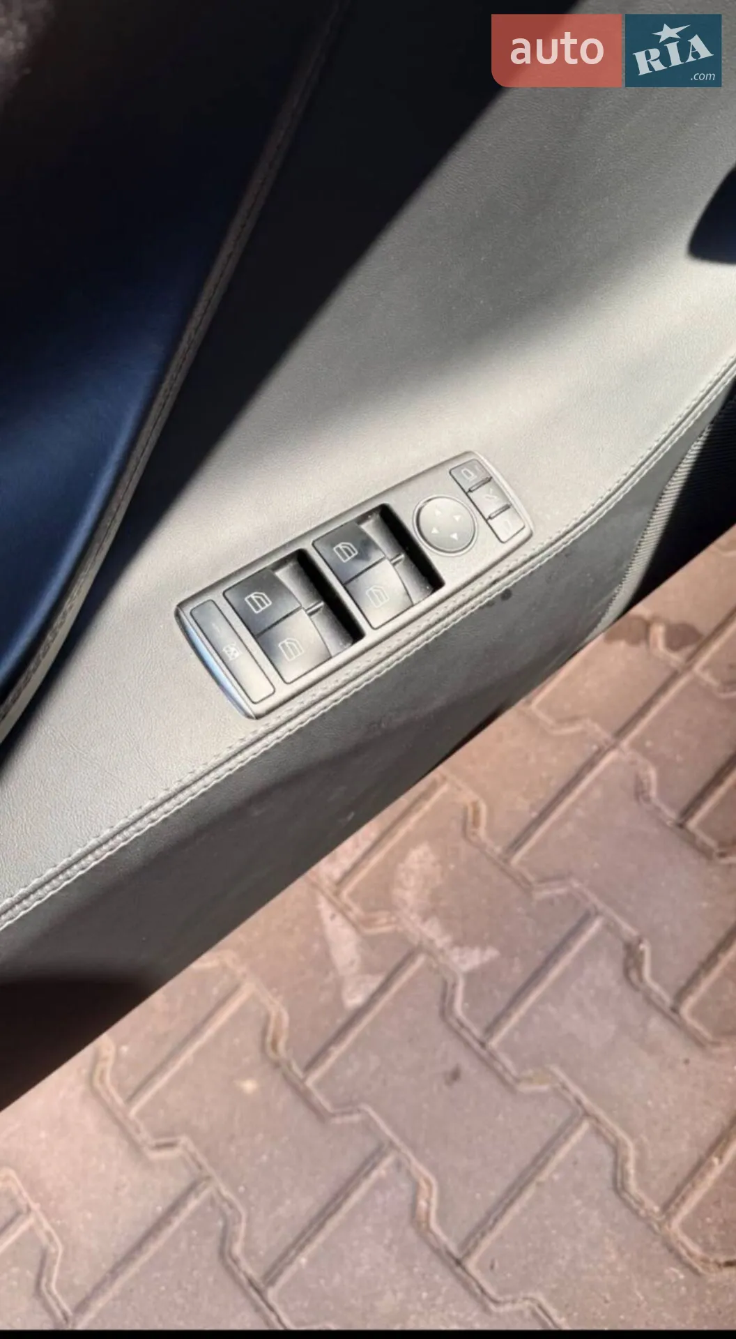 2020 Tesla Model S - мініатюра 7