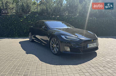 Tesla Model S 2017