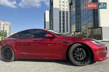 Лифтбек Tesla Model S 2023 в Днепре
