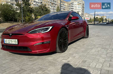 Лифтбек Tesla Model S 2023 в Днепре