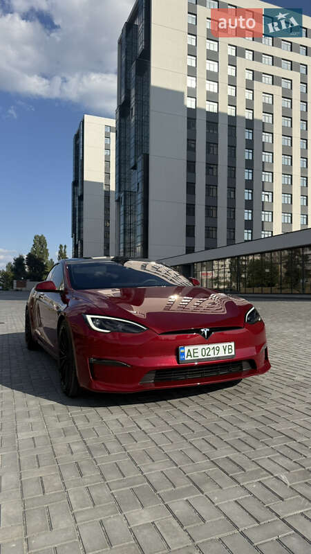 Лифтбек Tesla Model S 2023 в Днепре