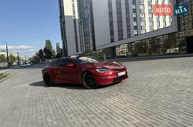 Лифтбек Tesla Model S 2023 в Днепре