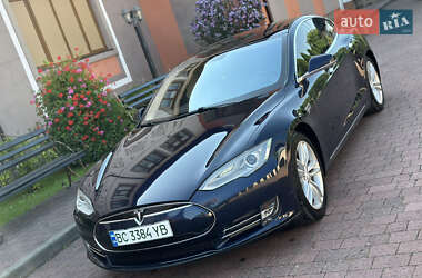 Лифтбек Tesla Model S 2013 в 