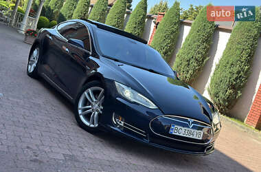 Tesla Model S 2013