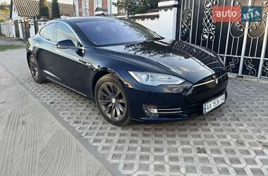 Tesla Model S 2013