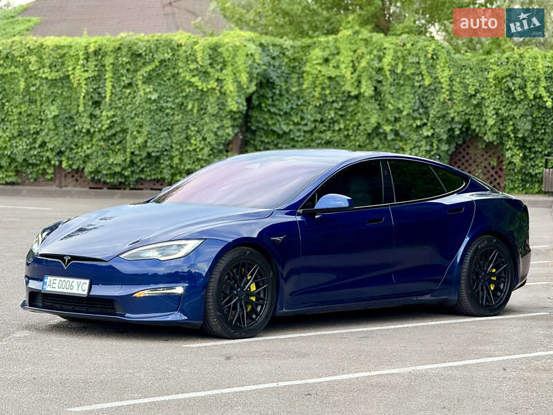 Лифтбек Tesla Model S 2022 в Днепре