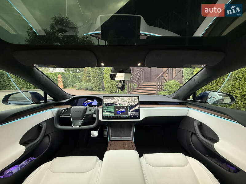 Лифтбек Tesla Model S 2022 в Днепре