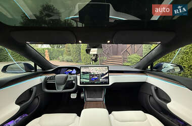 Ліфтбек Tesla Model S 2022 в 