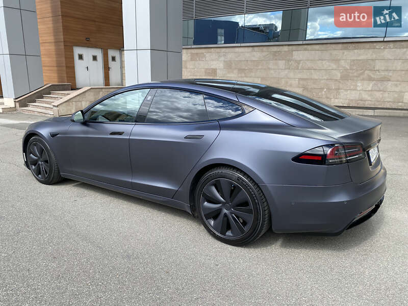 Лифтбек Tesla Model S 2022 в Киеве фото 10 Лифтбек Tesla Model S 2022 в Киеве